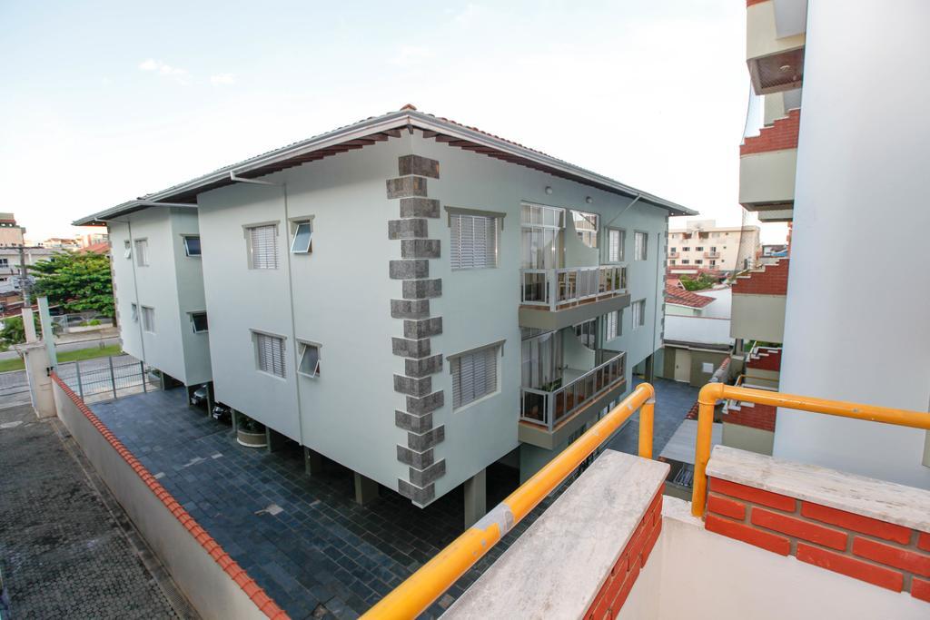 Edificio Ximenes II Apartment Ubatuba Exterior photo